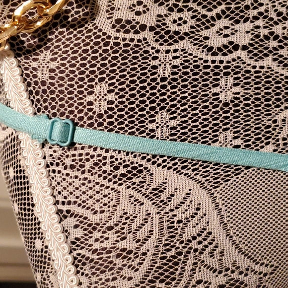 2/$15 Sale American Rag Racerback Tank Top size Medium - Picture 5 of 10